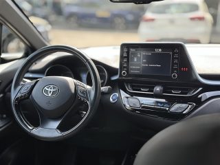 Toyota C-HR 2,0 Hybrid C-LUB CVT